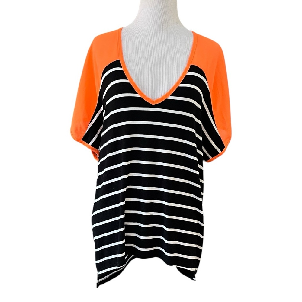 UMGEE STRIPED OVERSIZED SHORT SLEEVE TOP BLK WHT FLUORESCENT ORANGE SIZE MEDIUM